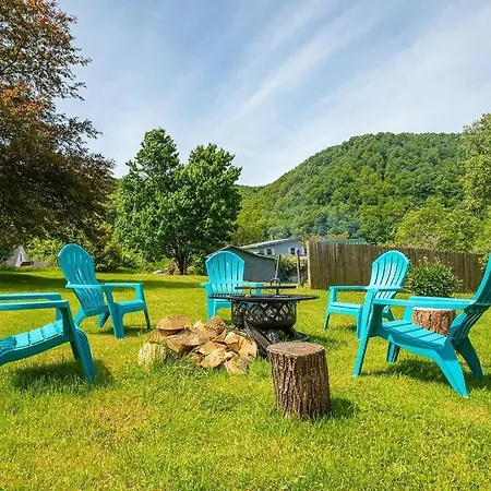 Mountain Serene Views And Creek-Side Charm - Pet Friendly Rowlesburg Exterior photo